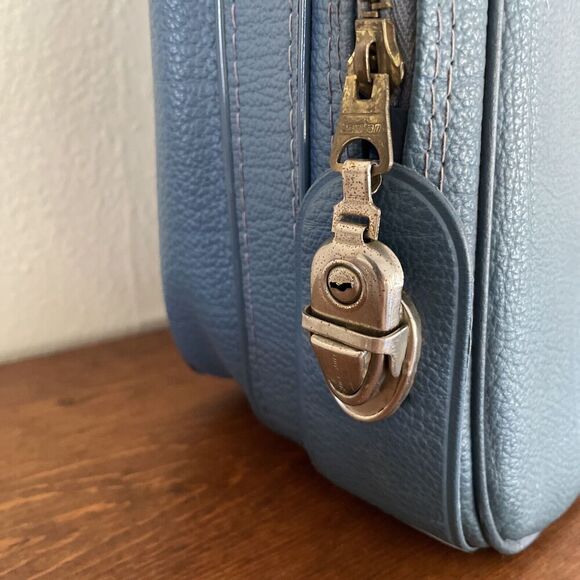 Vintage Bantam Travelware Overnight Suitcase Bag Blue Carry-on *READ* - Picture 7 of 13